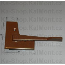Ovládací pákový mechanismus kování na staré dřevěné okno, hnědé